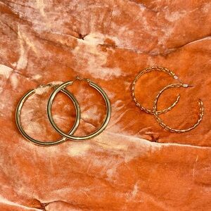 Women’s Gold Hoop Earrings Set